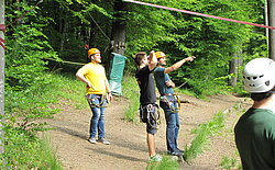 Snap - Consulting Mitarbeiter im Kletterpark 